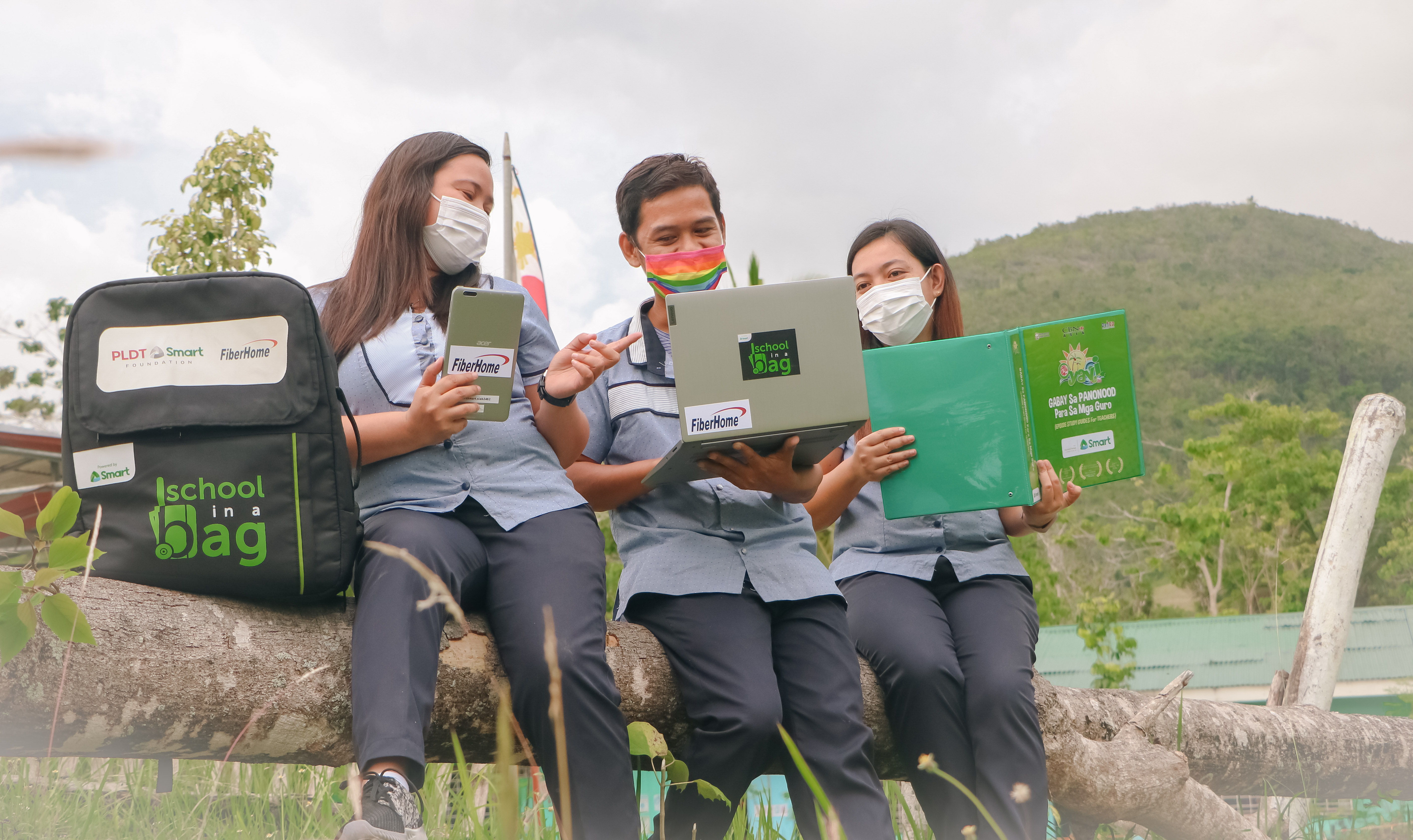 Far-flung schools in Cebu receive School-in-a-Bag from PLDT Group and FiberHome