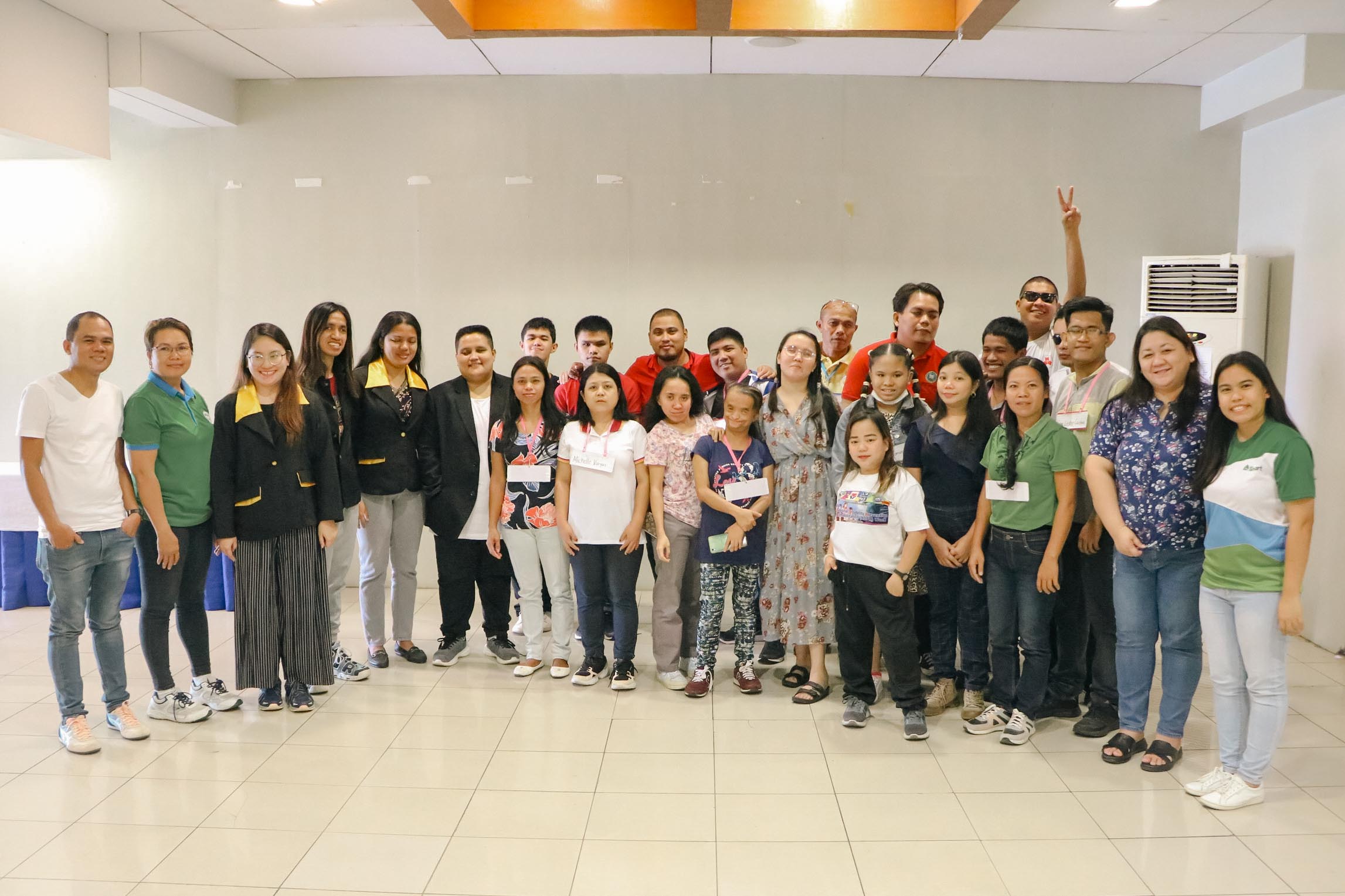PLDT, Smart, ATRIEV empower visually impaired persons with digital training in Negros Oriental