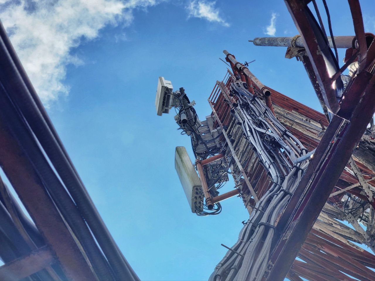 PLDT, Smart champion telco infra protection in 2024