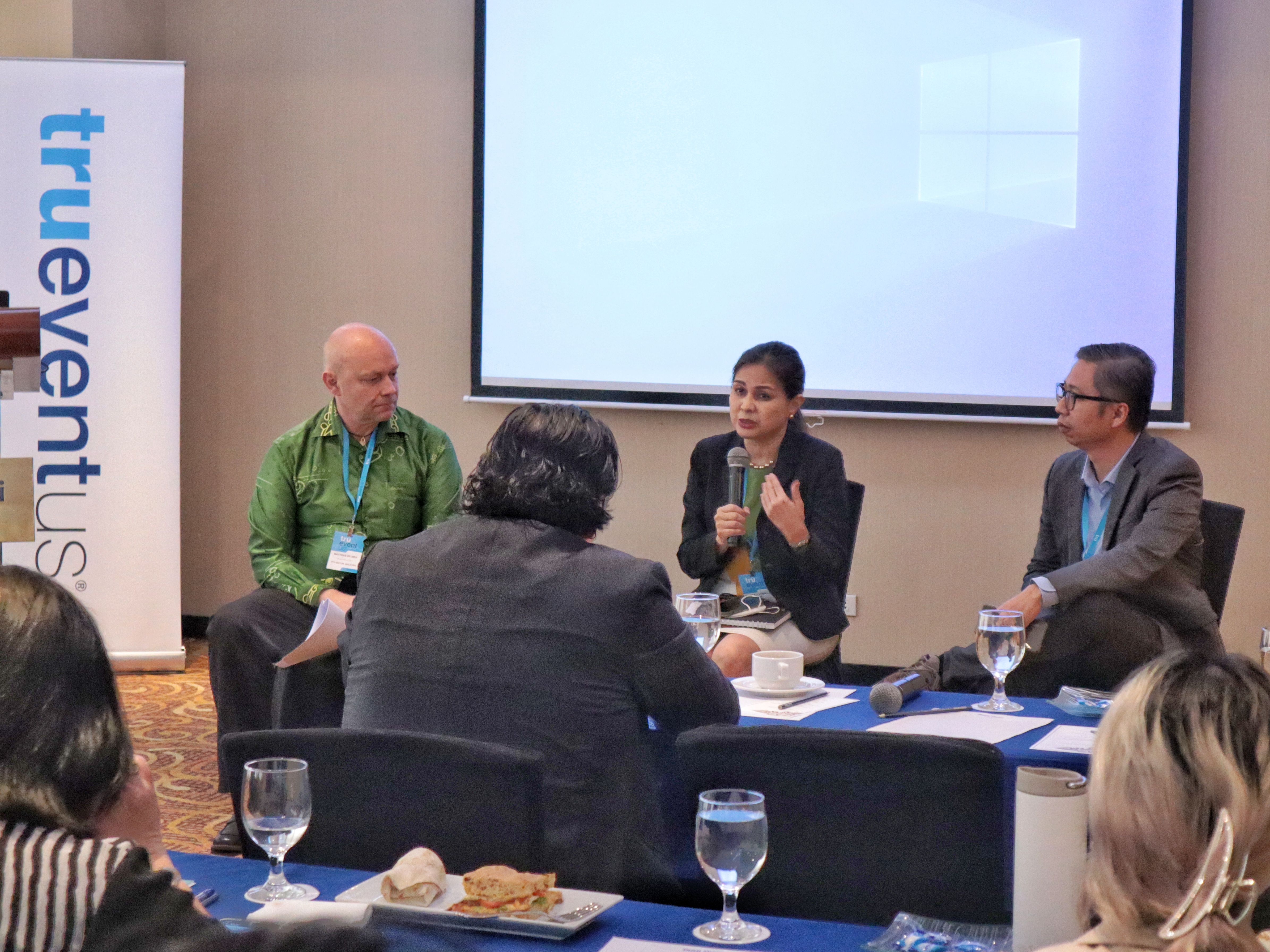 PLDT, Smart embed ESG culture in long-term strategy   