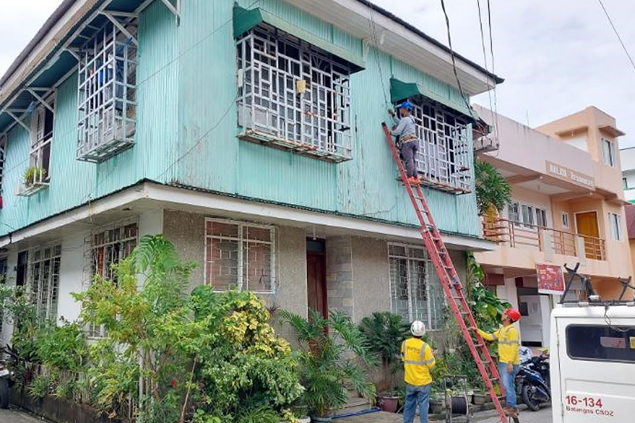 PLDT, Smart hail move to hasten energization of rural telco facilities