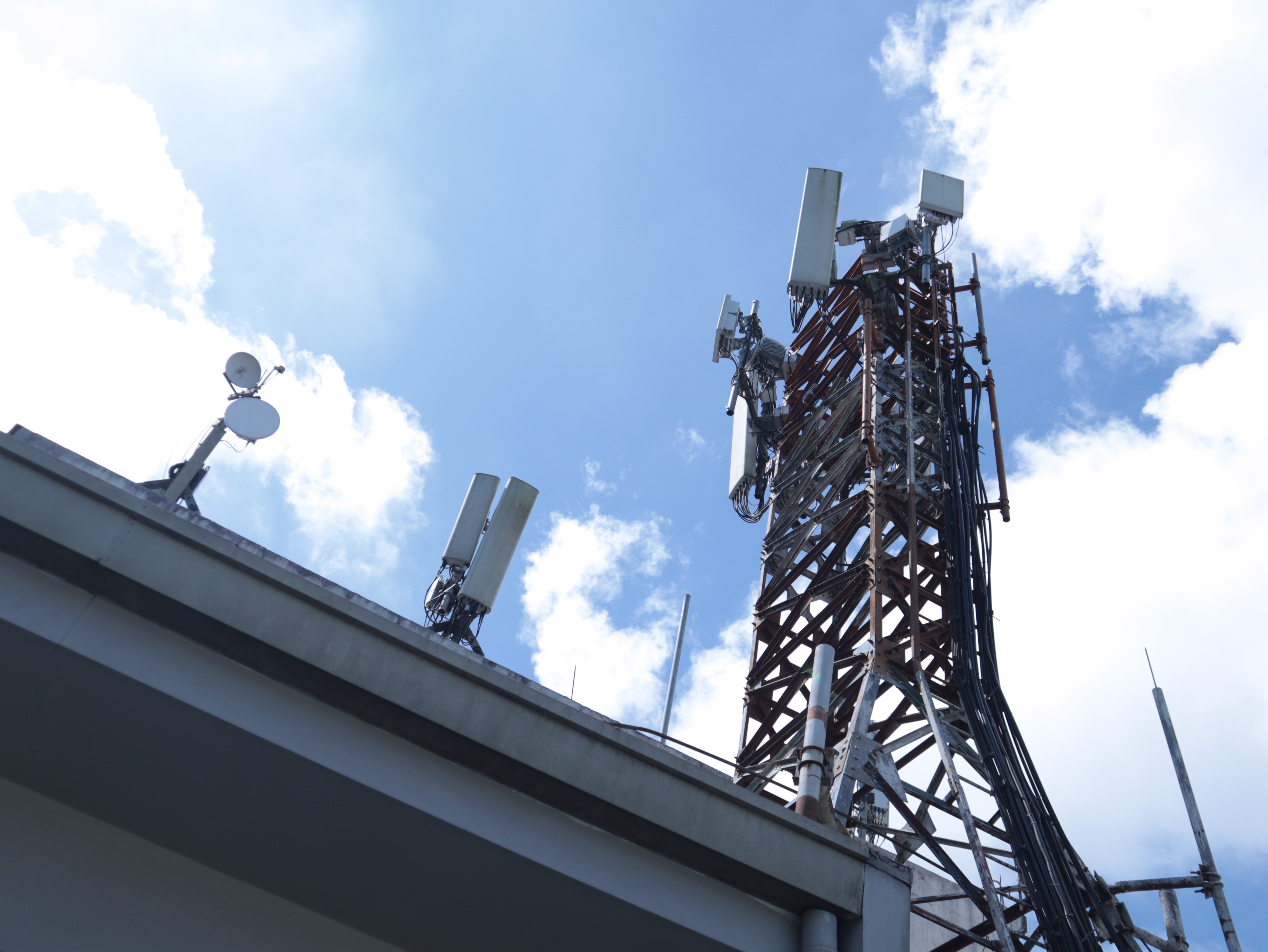 PLDT, Smart network enhancements boost internet quality in PH