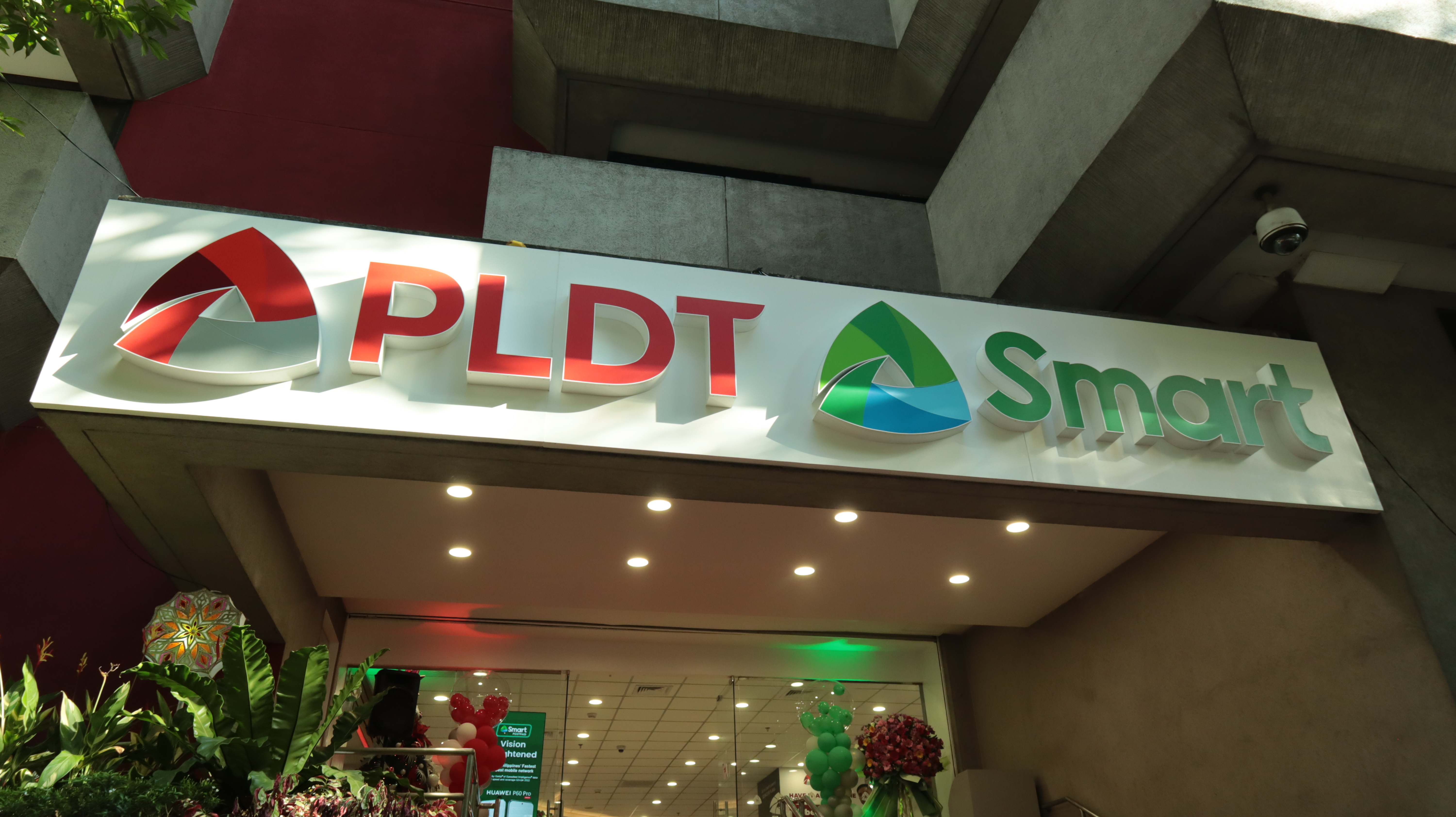 PLDT, Smart step-up cloud strategy, establish Cloud Center of Excellence