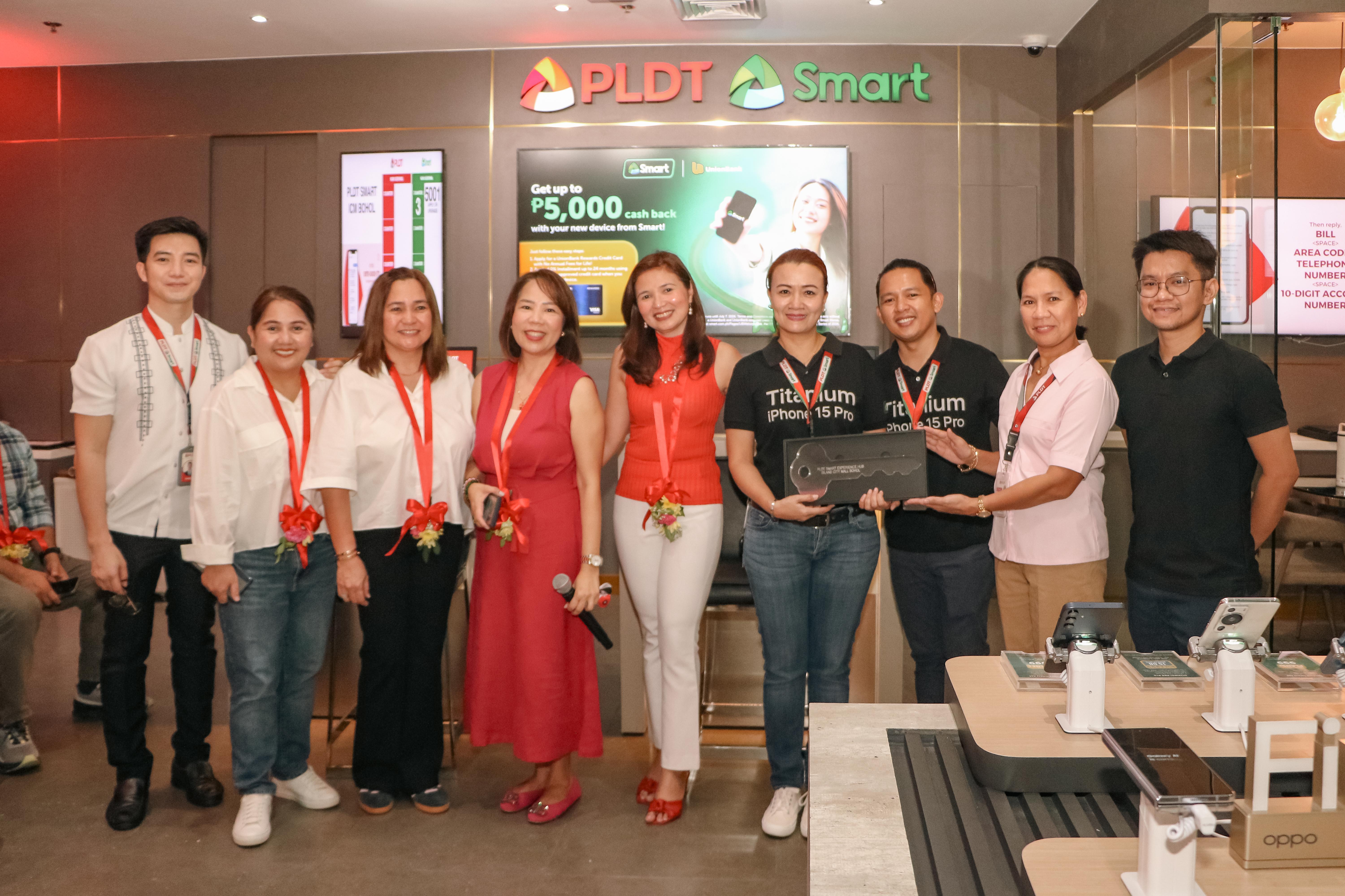 PLDT, Smart unveil Experience Hub in Tagbilaran City, first in Visayas