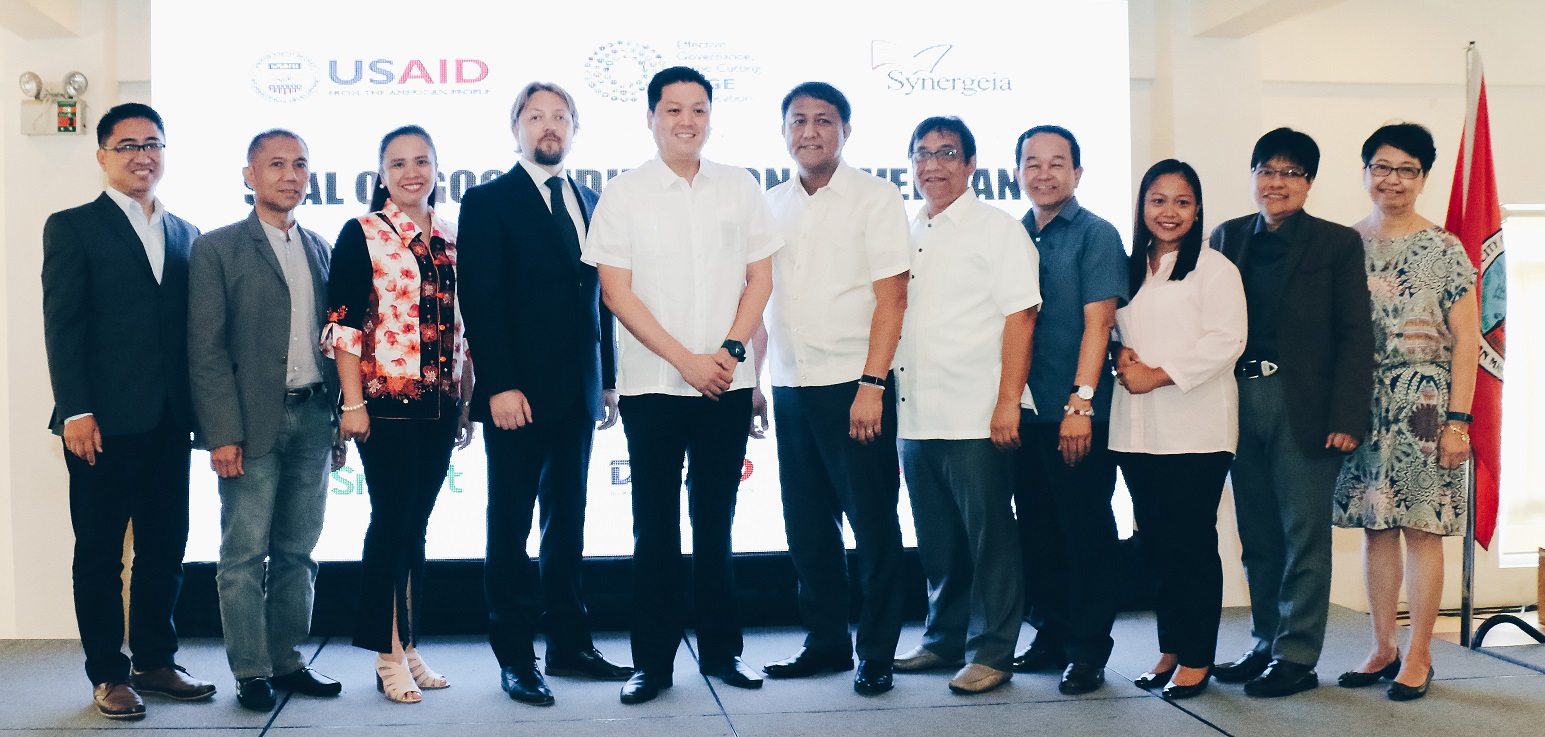 Search is on for LGUs with outstanding education governance <span class='pullquote'>Luzon recipients of the 2017 Seal of Good Education Governance receive incentives from PLDT and Smart. </span>