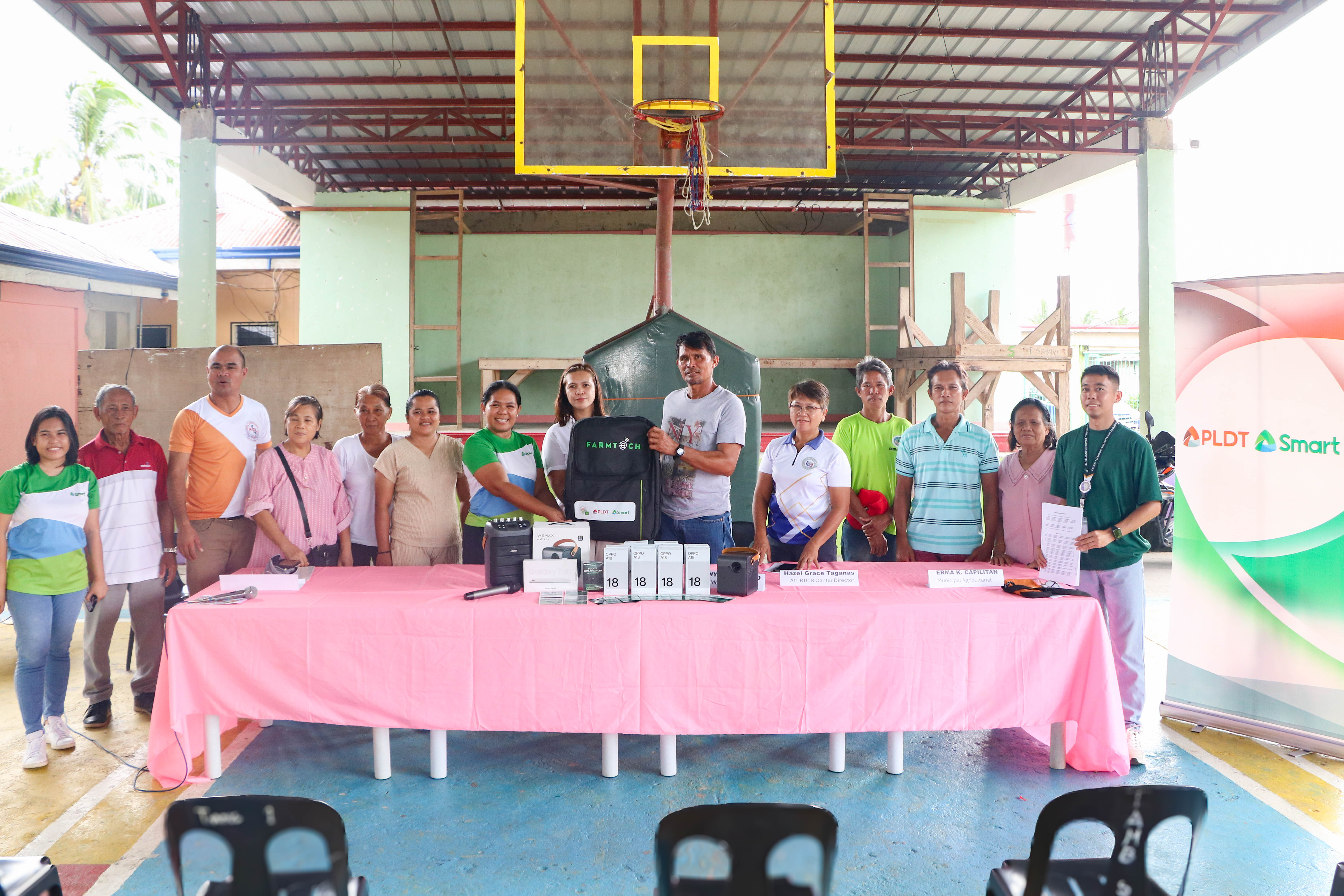 Smart fires up new LTE sites in Southern Leyte, strengthening farming communities