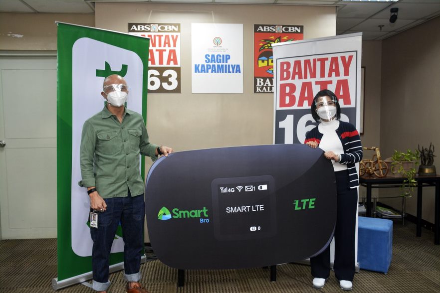 Smart provides connectivity tools for Bantay Bata, promoting e-learning in pandemic