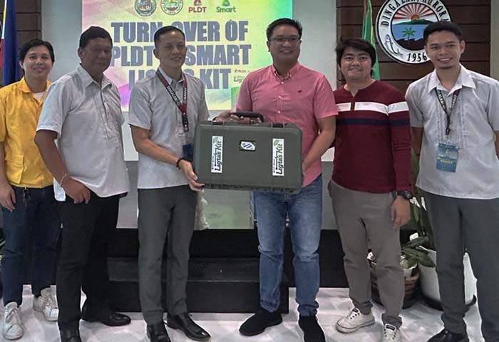 Turnover of Ligtas Kit to the municipality of Dingalan in Aurora with Mayor Shierwin Taay