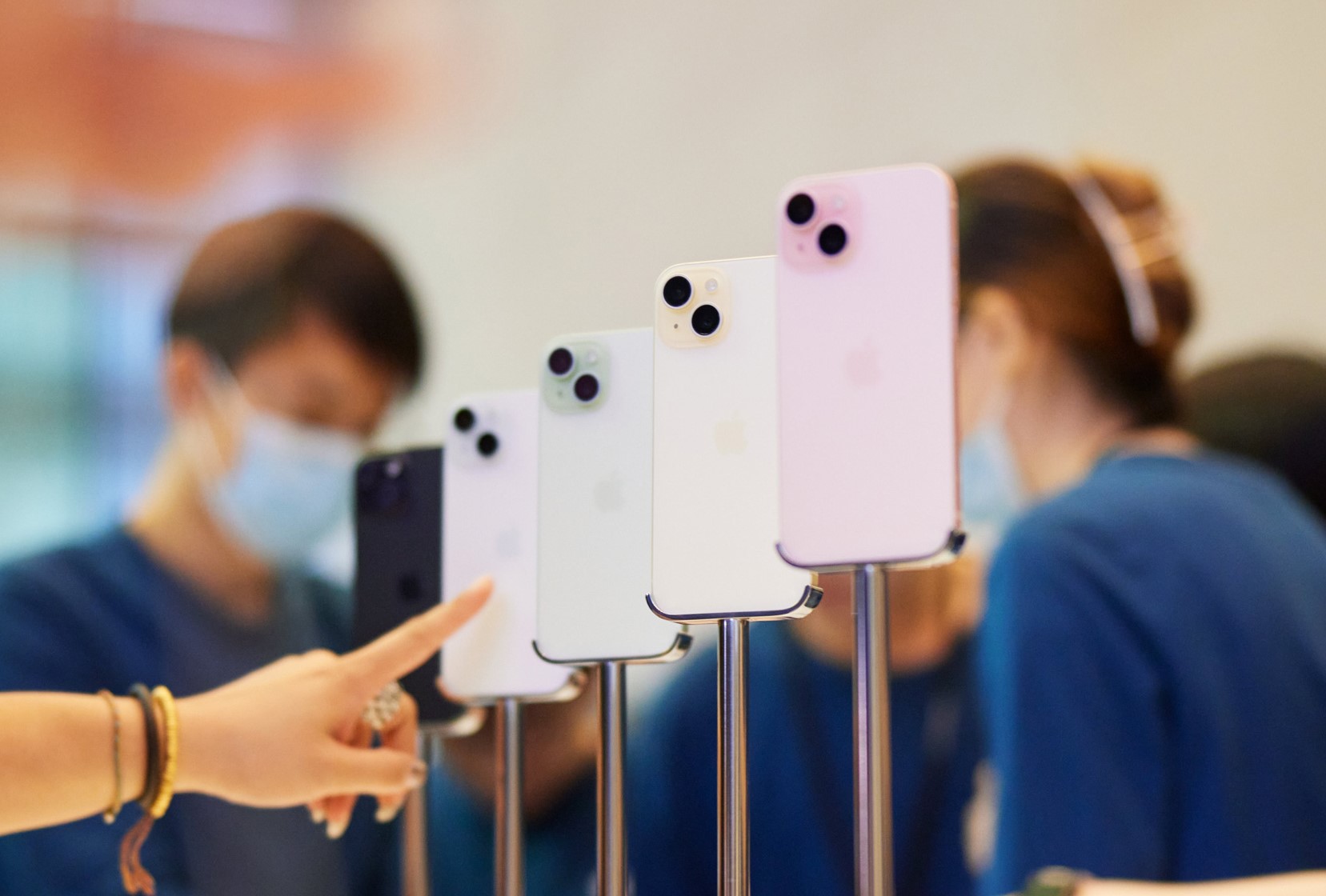 iPhone 15