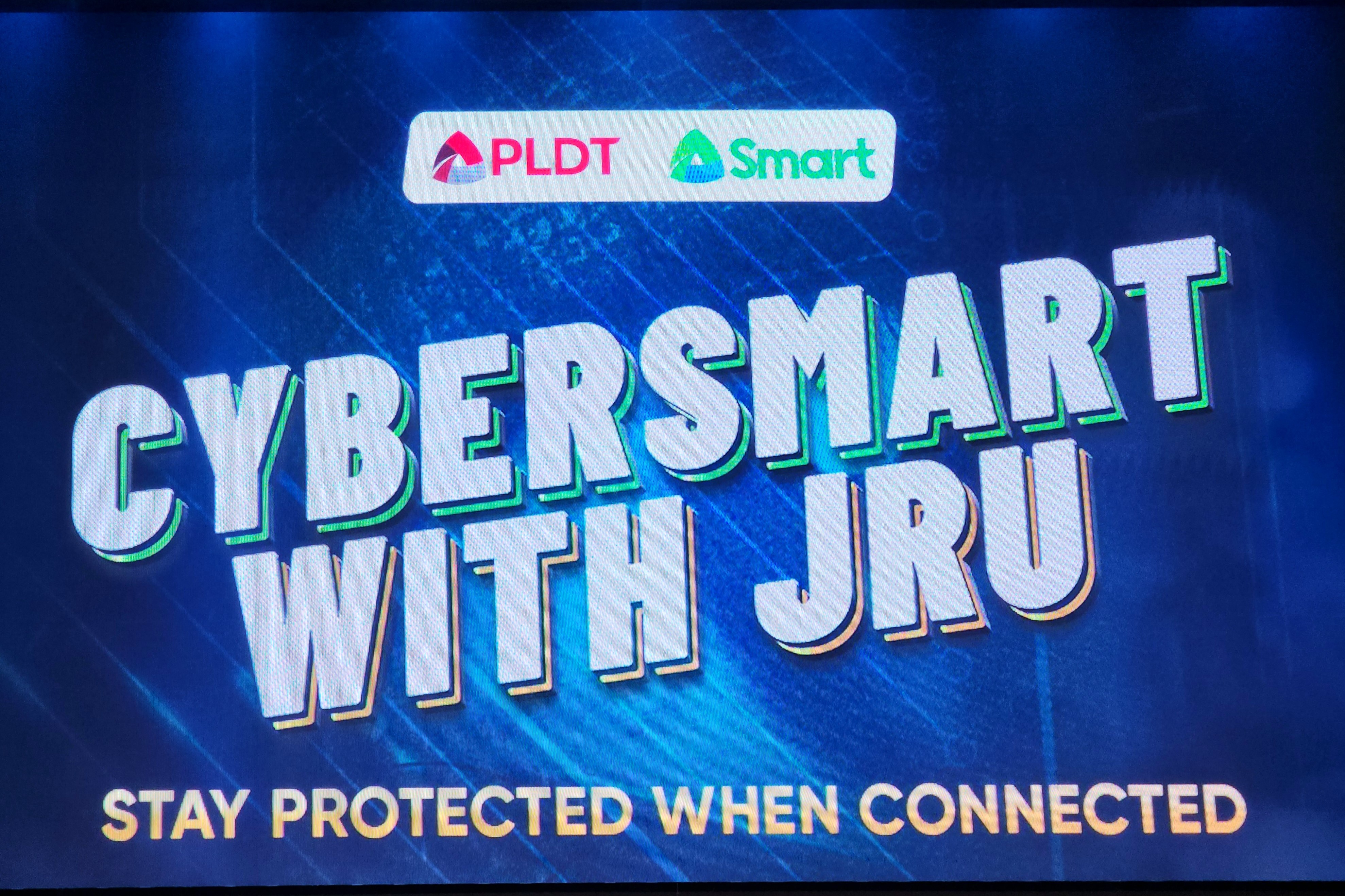 CYBERSMART JRU 3x2