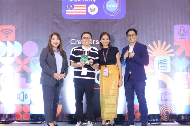 YSEALI x OOTB 3x2