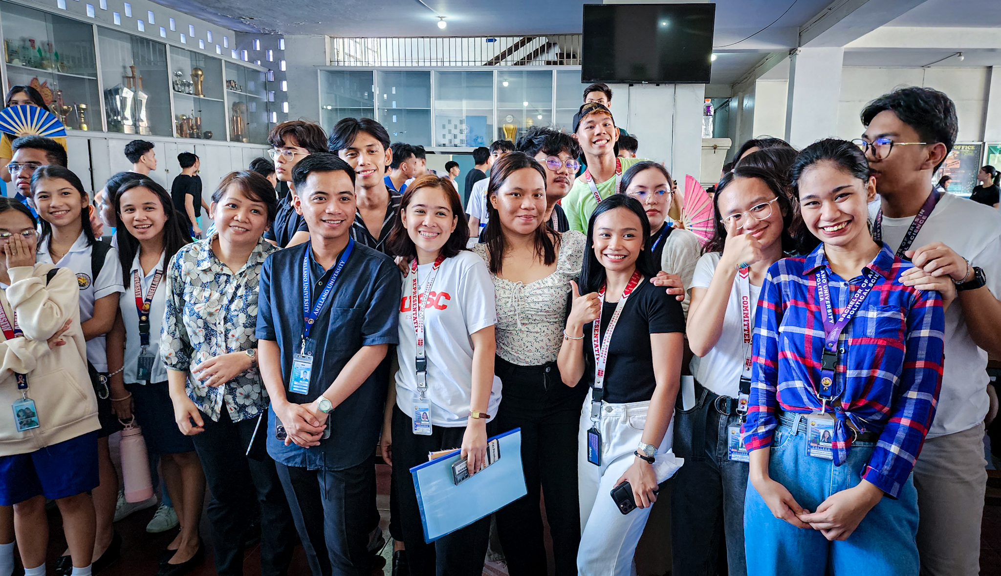 Arellano University students enjoy first-ever Smart Bro Hangout Spot in Metro Manila   
