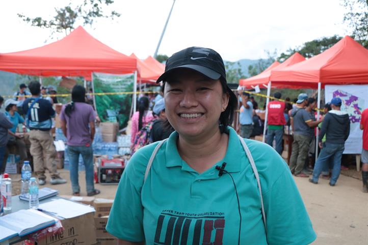 Catherine Balolang helps out in day-to-day operations at the retrieval site. Itogon tragedy: Technology vital in search for signs of life