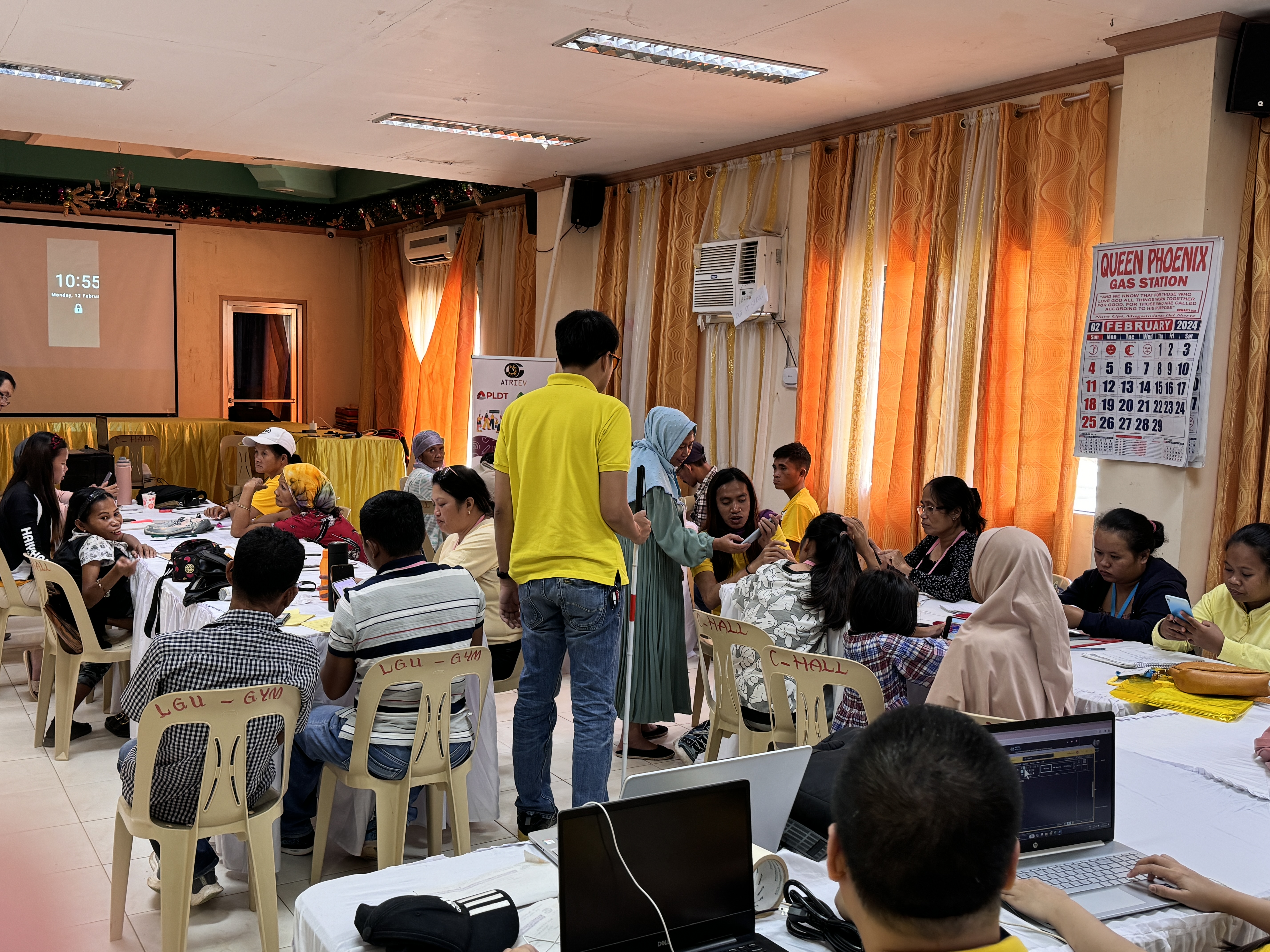 PLDT, Smart and ATRIEV enable more visually impaired individuals in Mindanao PLDT, Smart and ATRIEV enable more visually impaired individuals in Mindanao