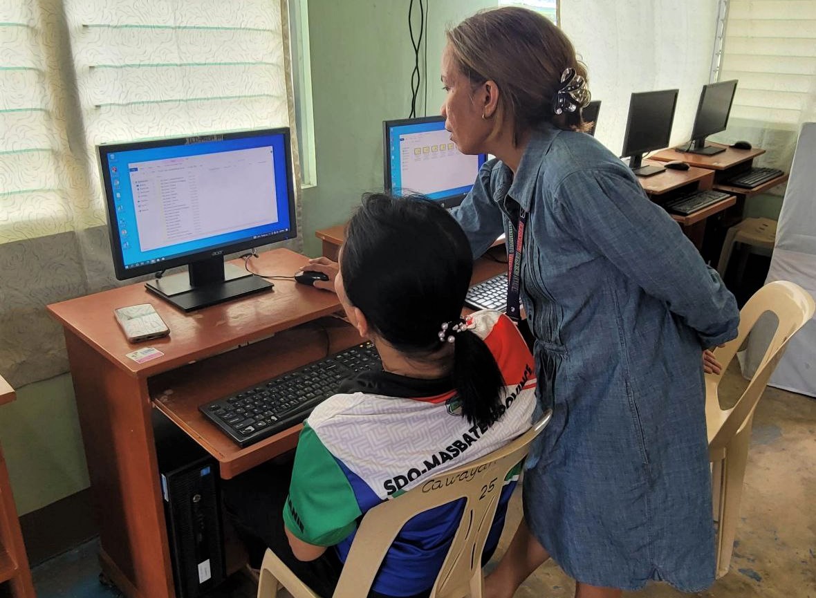 PLDT, Smart Empower Out-of-school Learners With Digital Learning Tools