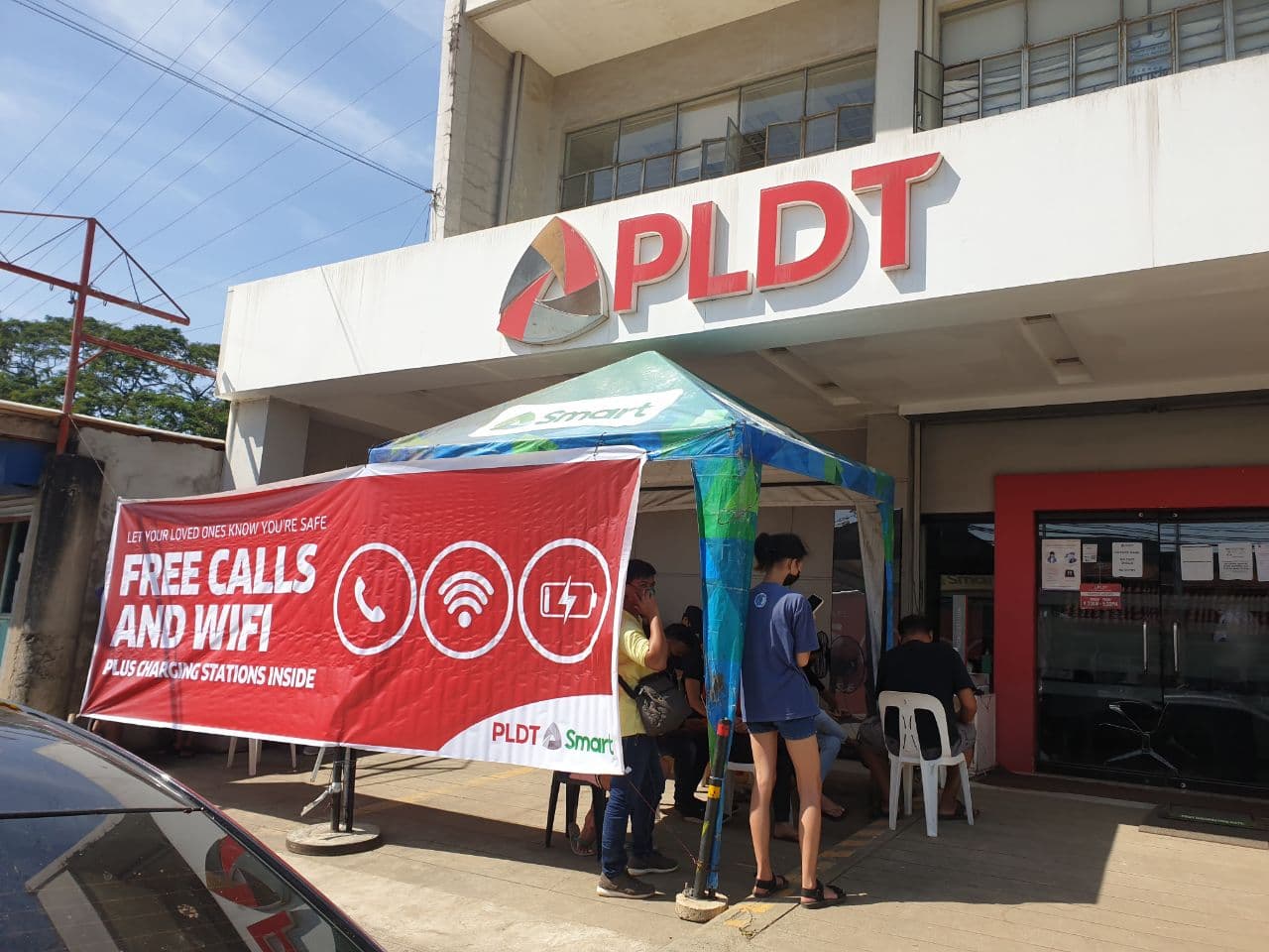 PLDT, Smart first to restore in worst-hit areas, lead reconnecting Surigao, Palawan, Siargao