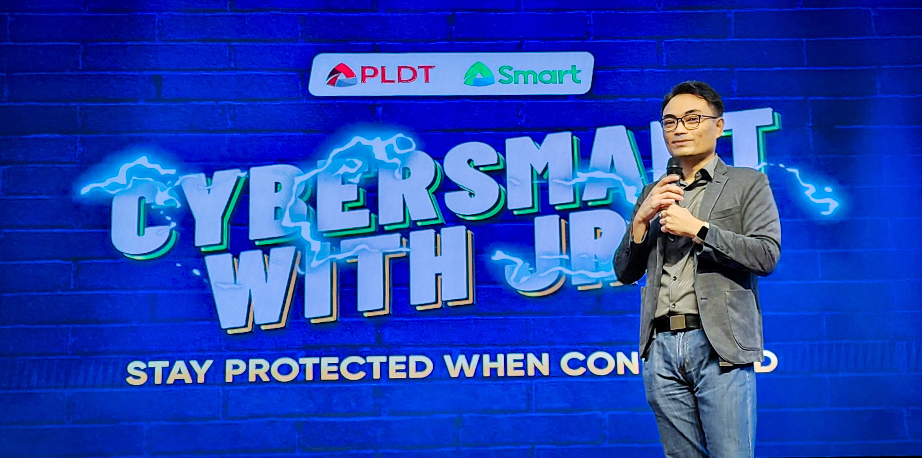 PLDT, Smart inculcate cybersecurity culture among JRU students with CyberSmart 