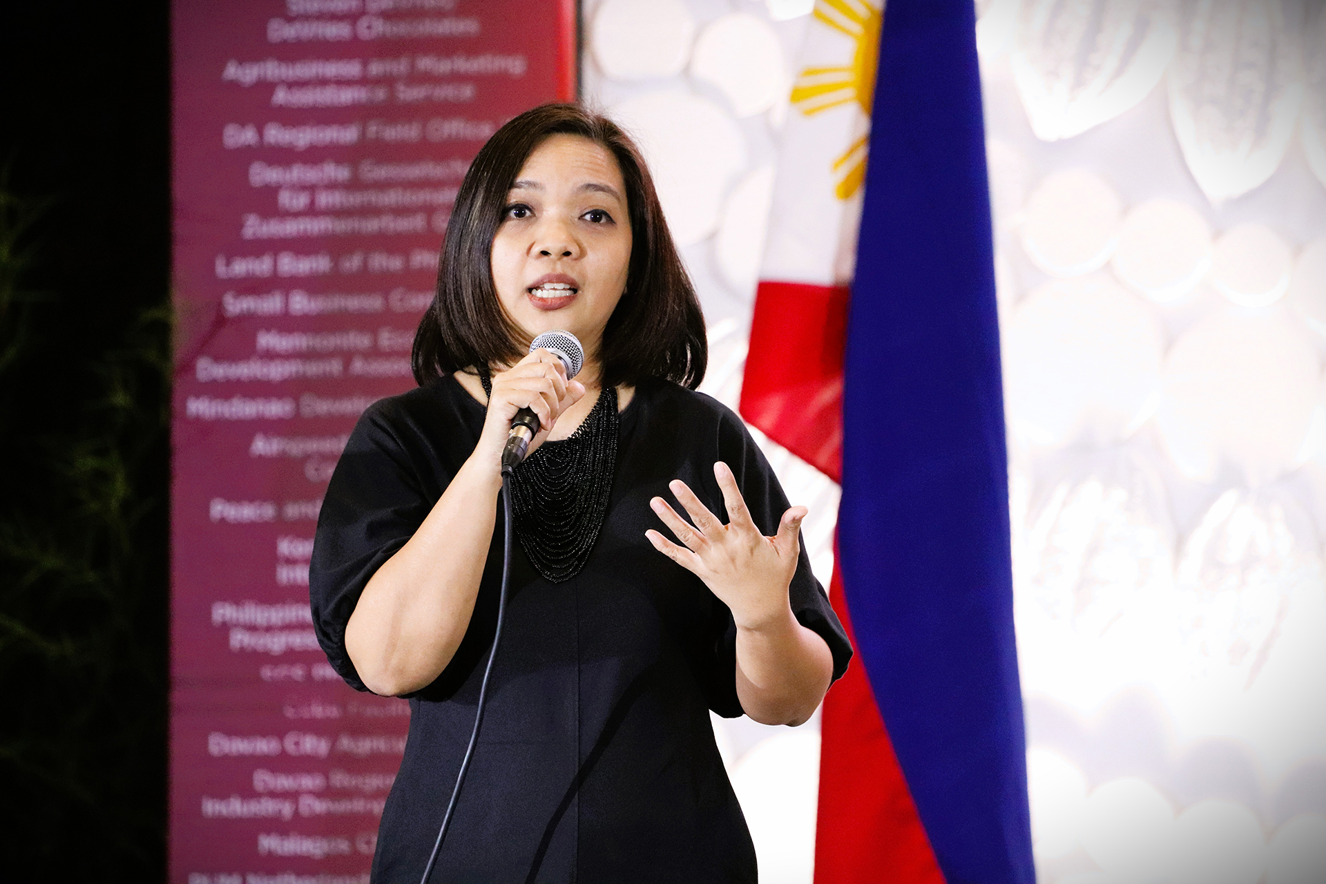 PLDT, Smart launch MEDA partnership, enabling Filipino cacao farmers