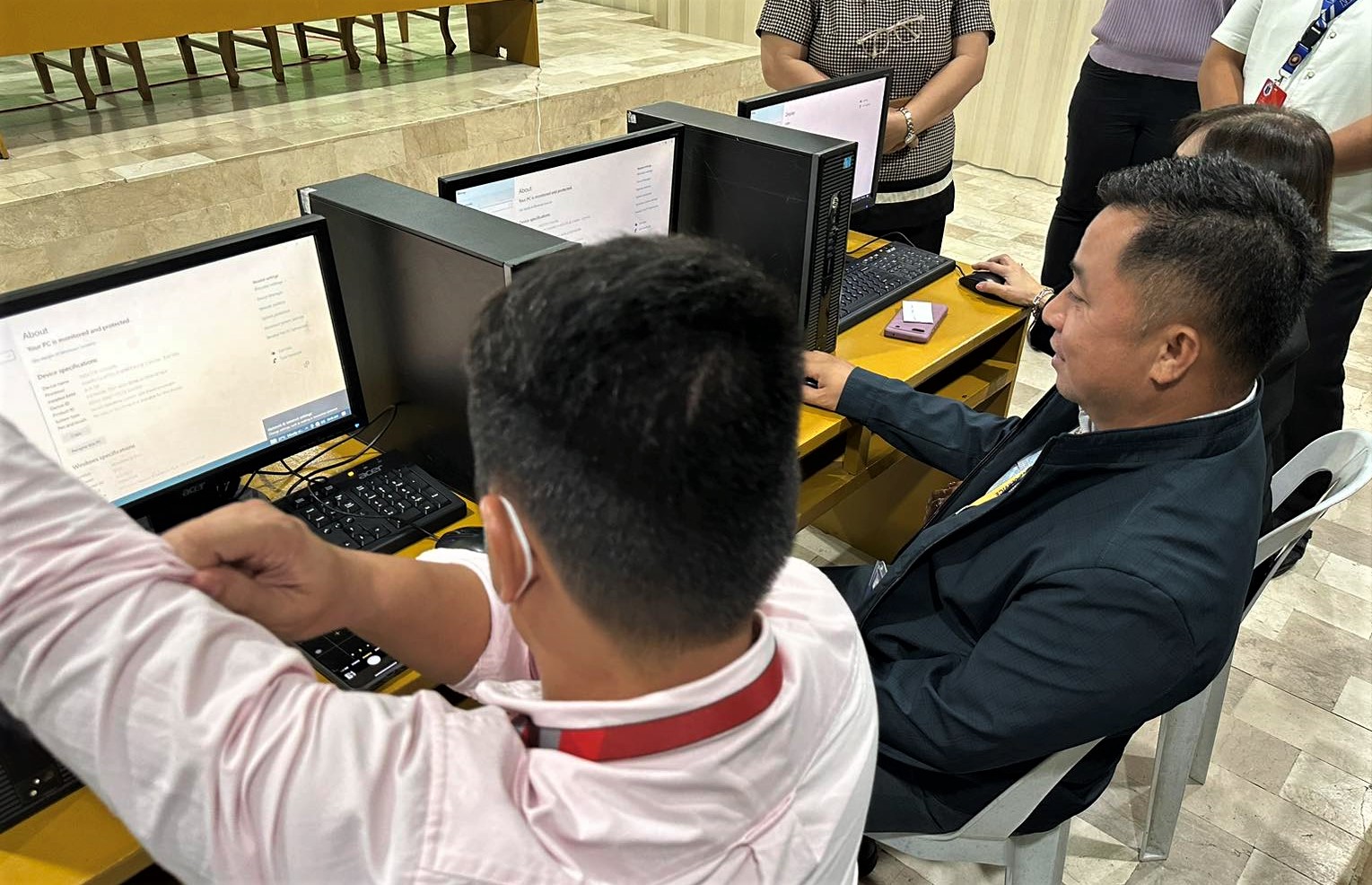 PLDT, Smart technology-enabled learning tools bring quality education to Cabanatuan City students PLDT, Smart technology-enabled learning tools bring quality education to Cabanatuan City students
