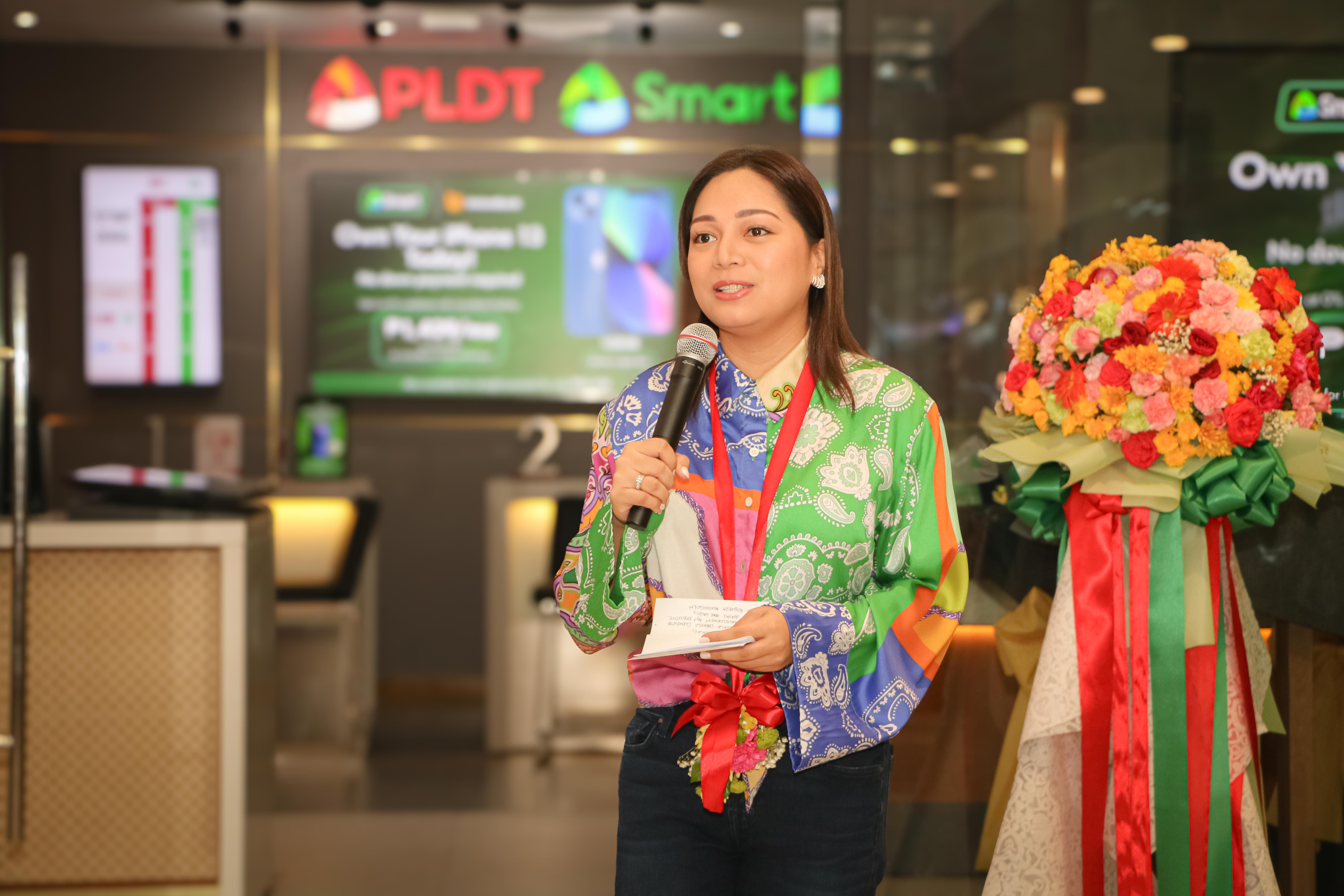 PLDT, Smart unveil Experience Hub in Tagbilaran City, first in Visayas