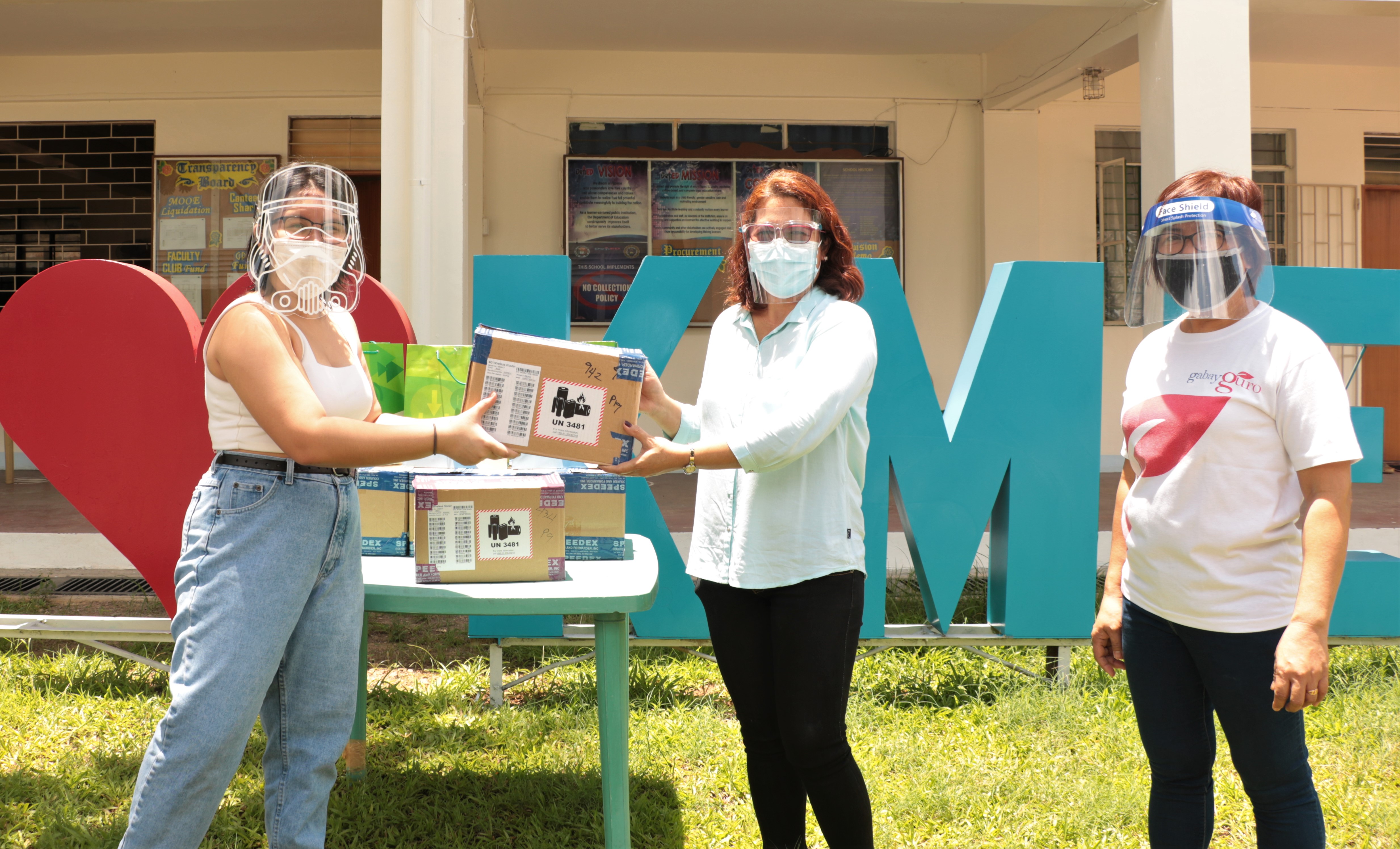 Smart boosts gadget donation drive for deserving Marikina students