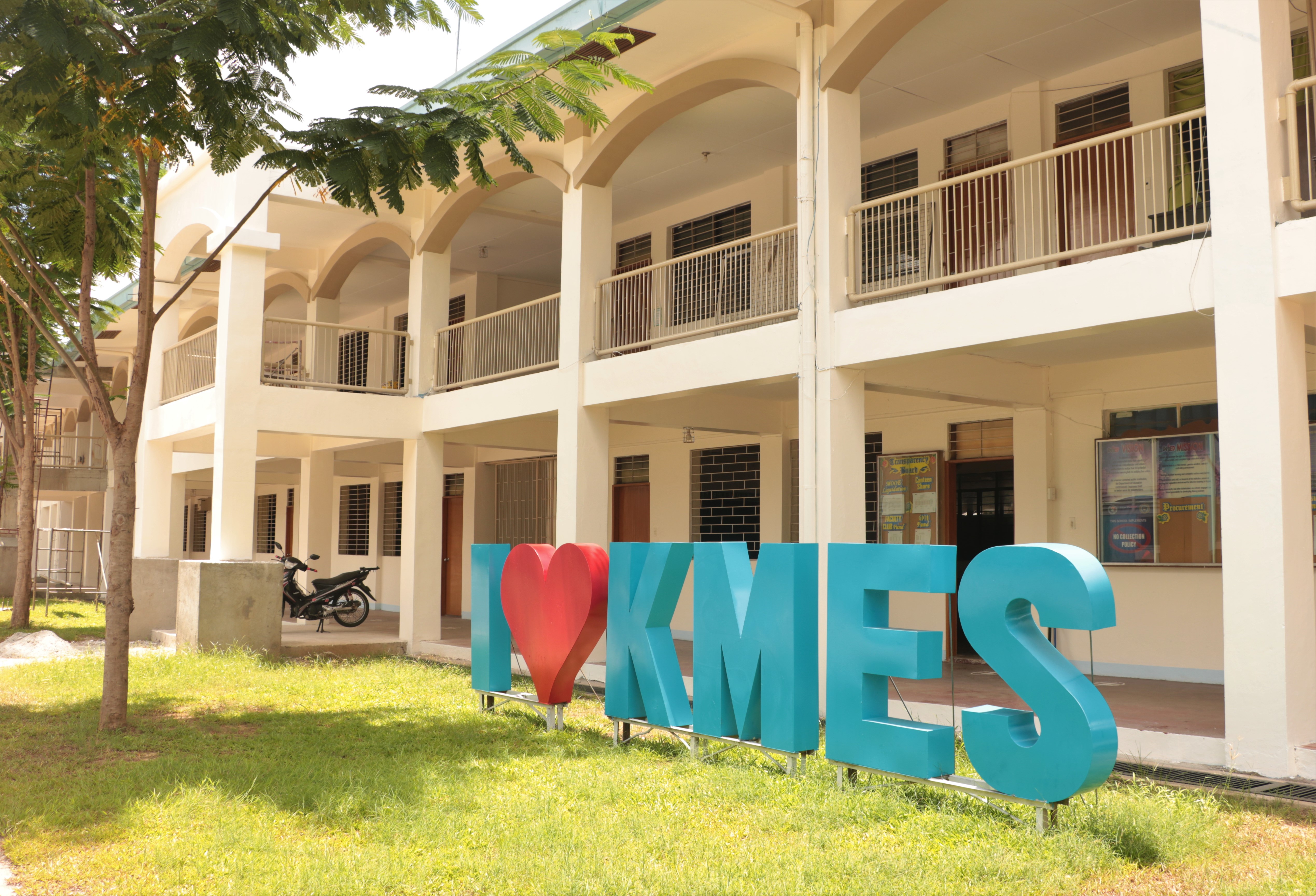 Smart boosts gadget donation drive for deserving Marikina students
