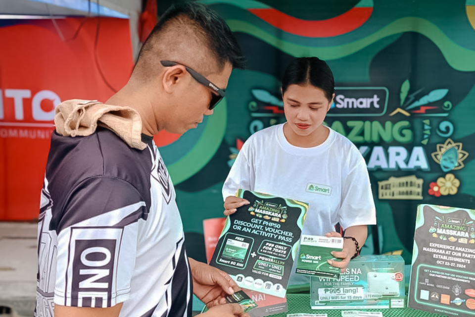 Smart boosts Masskara Festival 2024, expands network coverage
