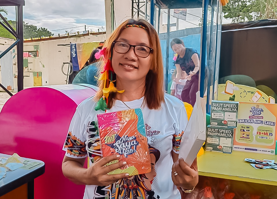 Smart, TNT mount final push for SIM Registration at Pintados and