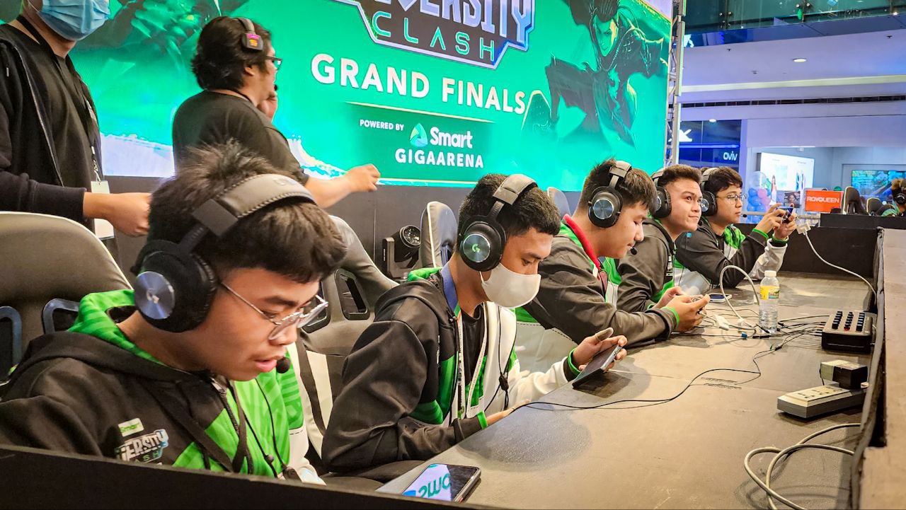 Top collegiate MLBB teams face off at first Smart University Clash 