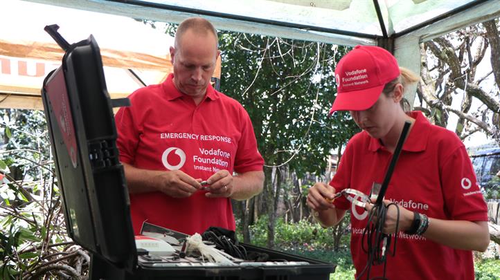 Vodafone volunteers set up the Instant Wi-Fi and Charge solutions in Itogon. Itogon tragedy: Technology vital in search for signs of life
