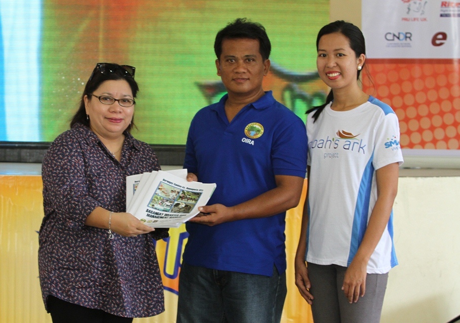 Smart, CNDR help Dumaguete residents prep for disasters