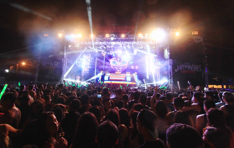 Smart Prepaid's 'Live All Out' invades MassKara Festival