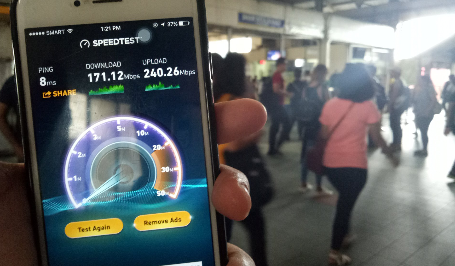 Smart bolsters LTE and WiFi services along EDSA