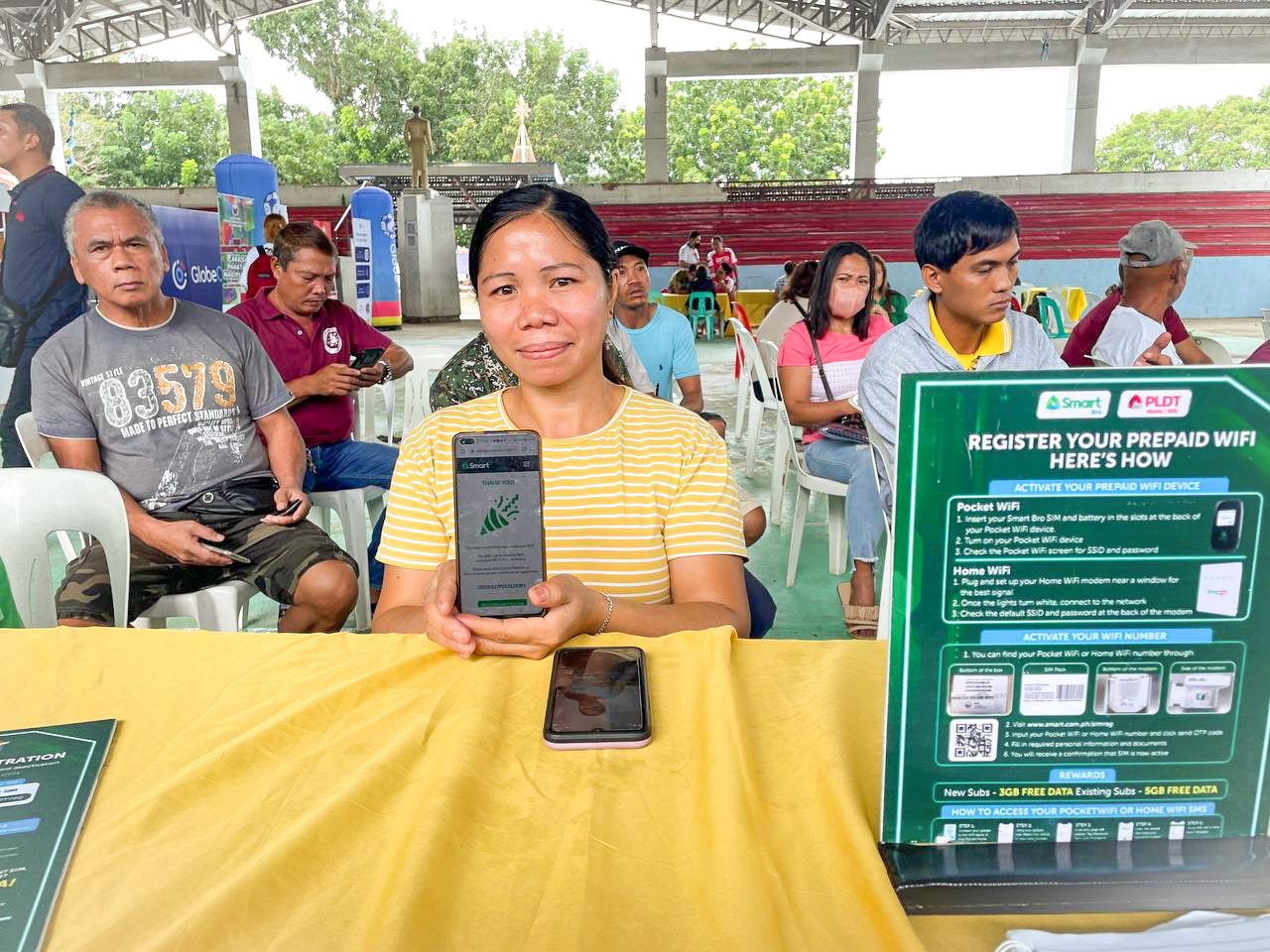 Smart sets up Sim Registration Booth in Carles, Iloilo