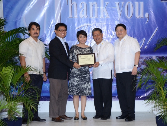 DepEd honors Smart for support to education